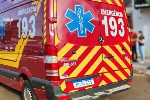 Mulher e criança são atropeladas por motocicleta em São Domingos