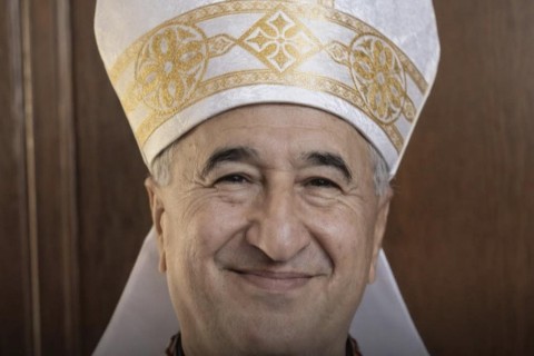 Bispo católico é preso nos EUA acusado de desviar dinheiro da igreja e visitar bordel no México