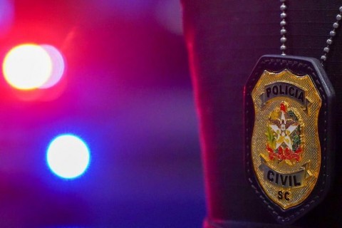 Operação policial em Xanxerê mira tráfico e corrupção de menores