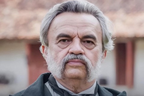 Ator José Dumont é preso para cumprir pena por estupro de vulnerável