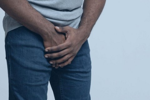 Câncer de testículo atinge principalmente jovens e pode ter 90% de cura se descoberto cedo