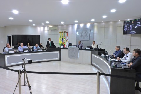 Altair Borges e bancada do PP sugerem melhorias na sinalização viária da Rua Tiradentes