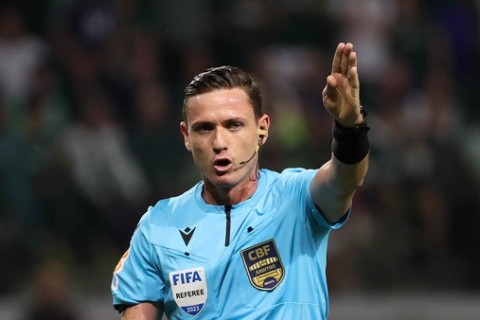 Árbitro de SC é um dos três brasileiros confirmados para apitar Copa do Mundo