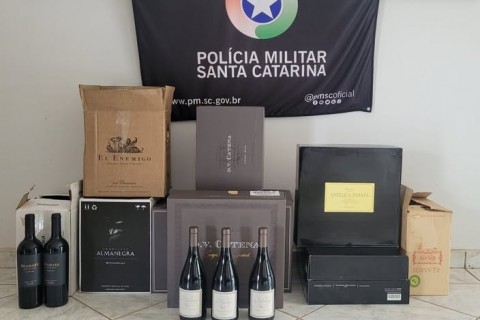 Polícia Militar Apreende Vinhos de origem e estrangeira em operação contra crimes  transfronteiriços